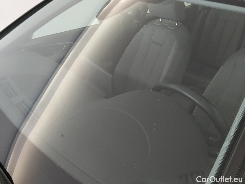  Audi  A4  Avant 35 TDI advanced 2.0 TDI 165CV AT7 E6dT #1