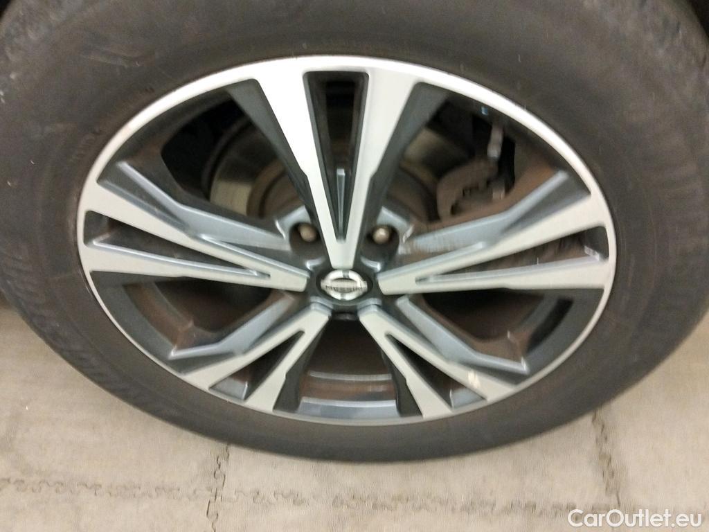  Nissan  X-Trail NISSAN  / 2017 / 5P / crossover 7P dCi 110 kW (150 CV) E6D N-CONNECTA #25