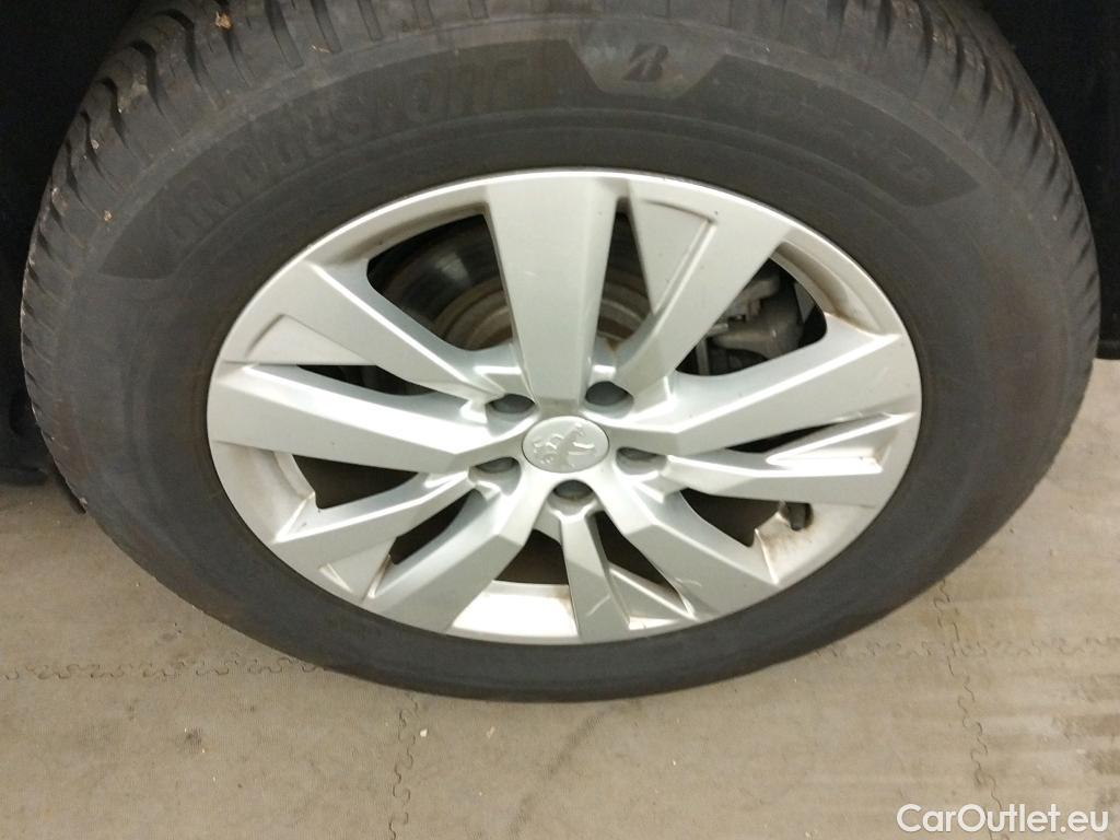  Peugeot  3008  Style 1.5 HDi 130CV MT6 E6dT #14