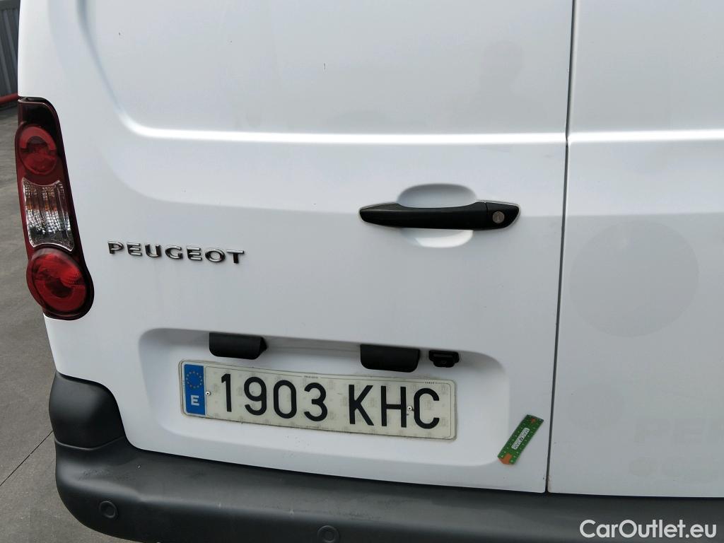  Peugeot  Partner PEUGEOT  VU 4p 2G furgón derivado de Furgón Confort PackL2 BlueHDi 73KW (100) #3