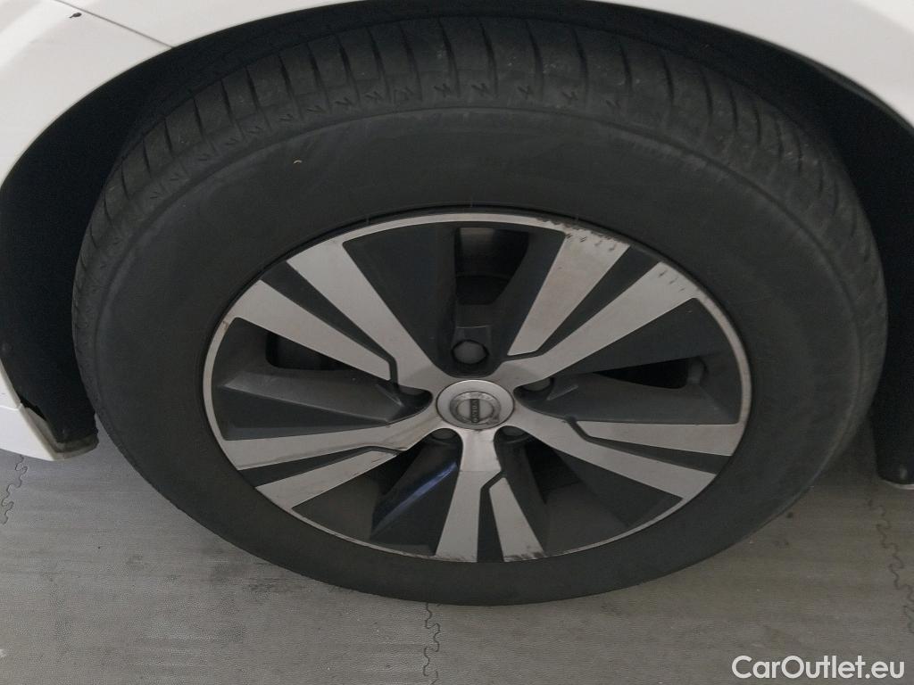  Volvo  V60  Familiar 2.0 D3 150CV MT6 E6dT #34