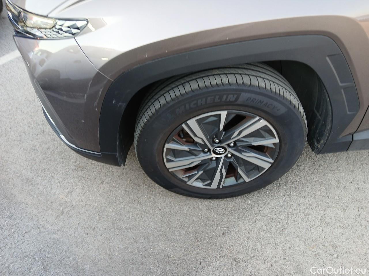  Hyundai  Tucson HYUNDAI  / 2020 / 5P / todoterreno 1.6 TGDI 169kW (230CV) HEV Maxx Auto #3