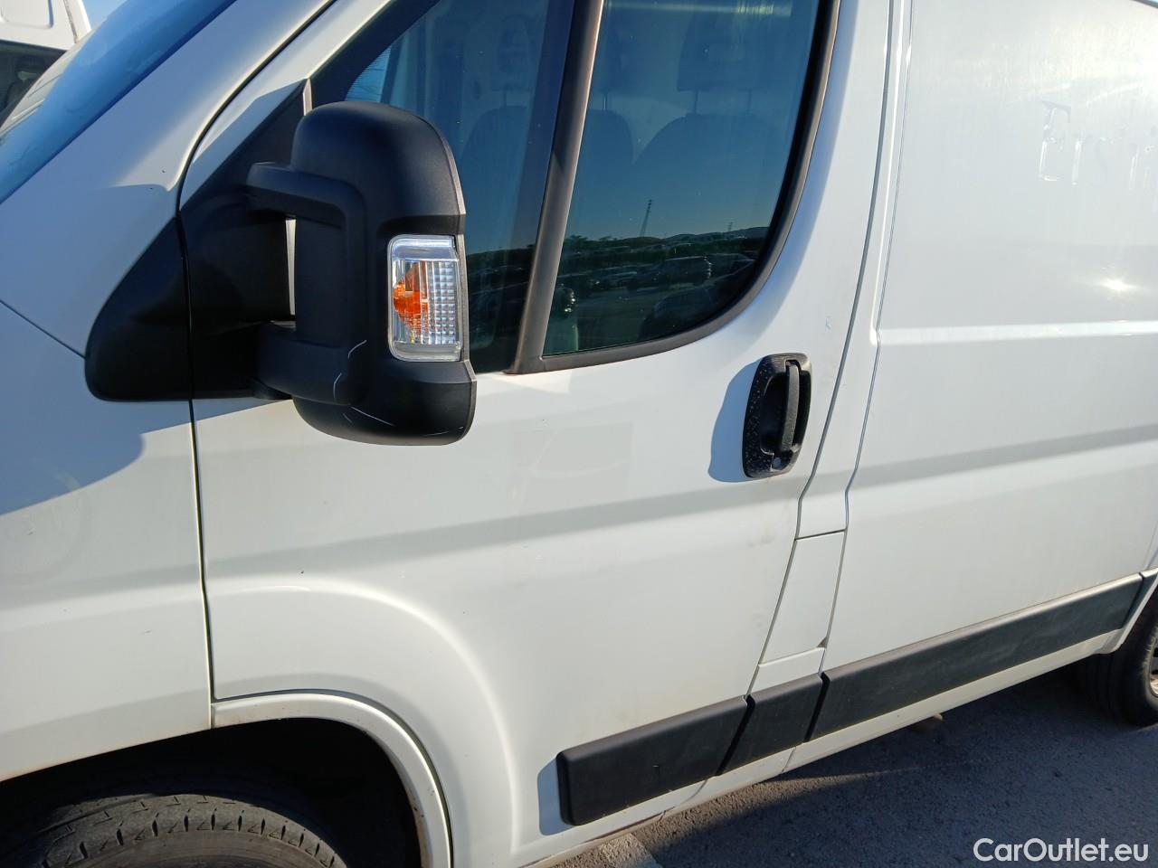  Citroen  Jumper  Furgón 30 L1H1 BlueHDi 120 2.2 BlueHDi #24