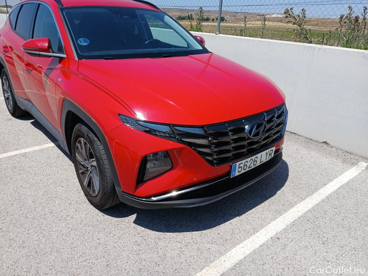  Land Rover  Discovery HYUNDAI Tucson / 2020 / 5P / todoterreno 1.6 CRDI 100kW (136CV) 48V Maxx #9