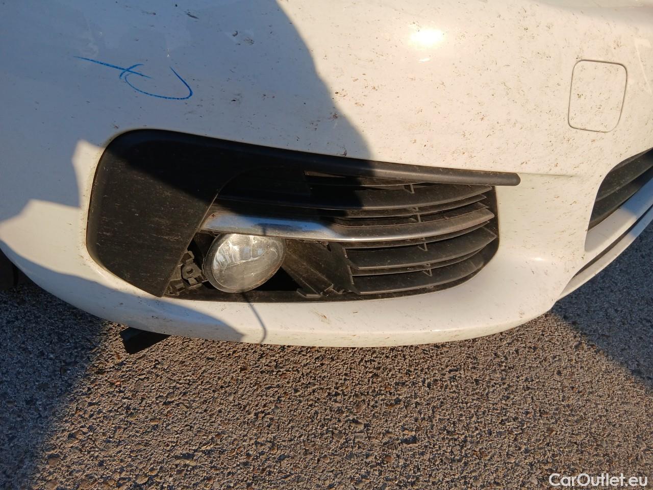  Peugeot  308  Style 1.5 HDi 100CV MT6 E6dT #8