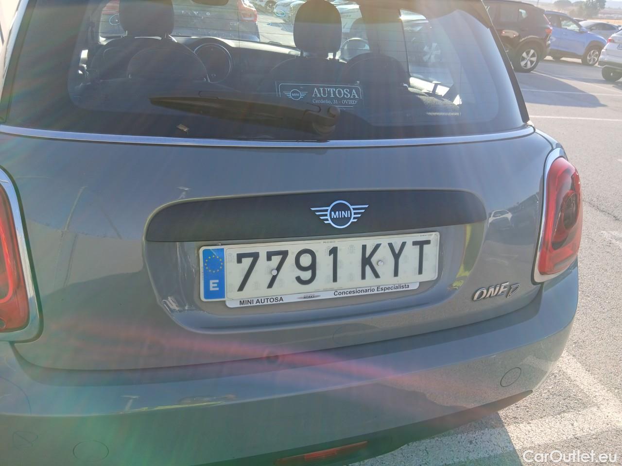  Mini  Mini  3p One D 1.5 95CV MT6 E6 #19