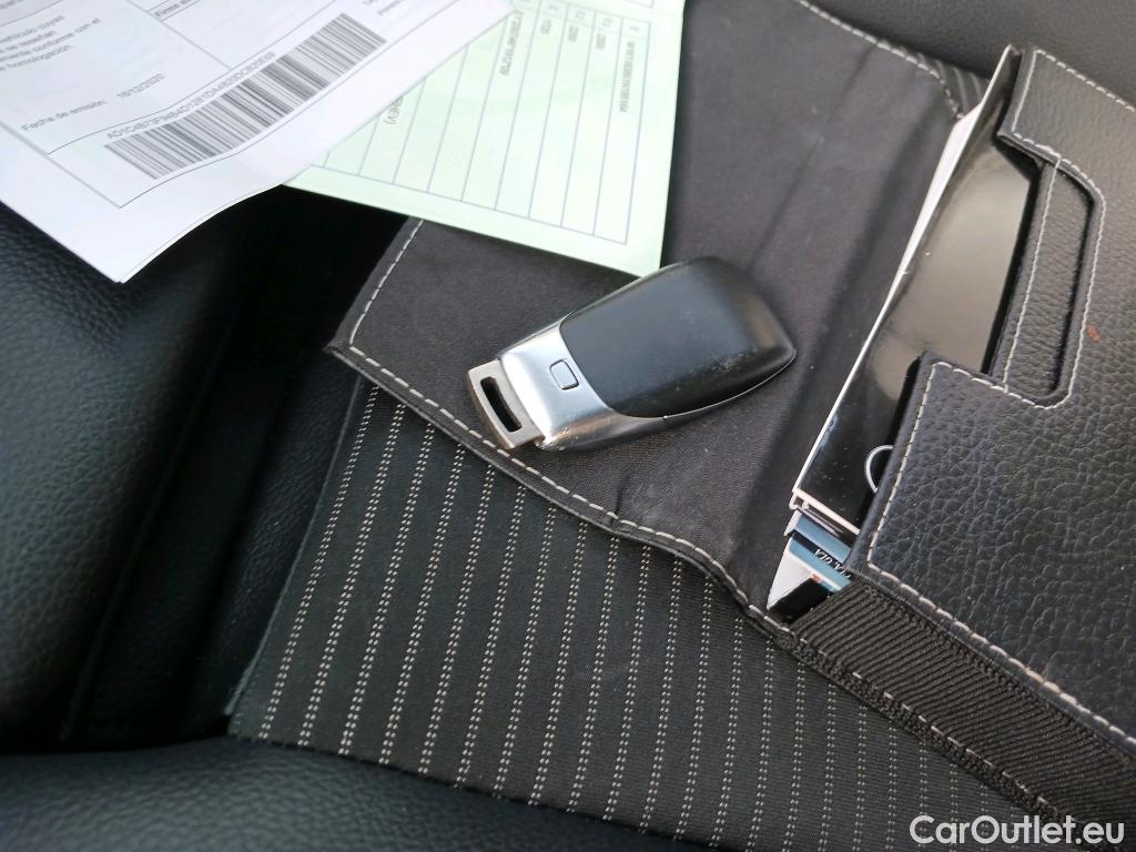  Mercedes  CLA-Klasse Clase CLA CLA 250 e (118.386) 1.3 220CV AT8 E6d #1