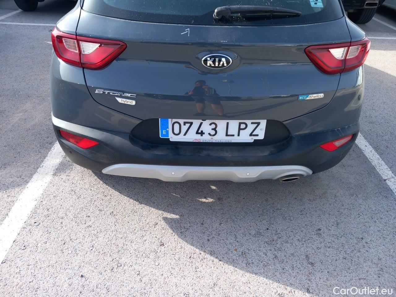  KIA  STONIC KIA  / 2017 / 5P / todoterreno 1.0 T-GDi 74kW (100CV) MHEV iMT Drive #34