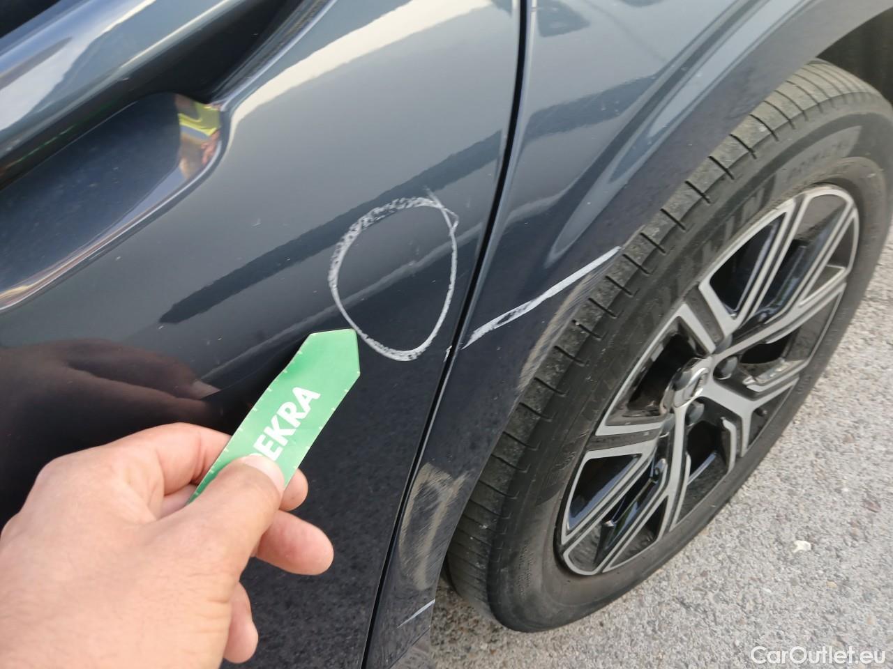  Volvo  V60 VOLVO  / 2018 / 5P / familiar 2.0 B4 (D) Core Auto #13
