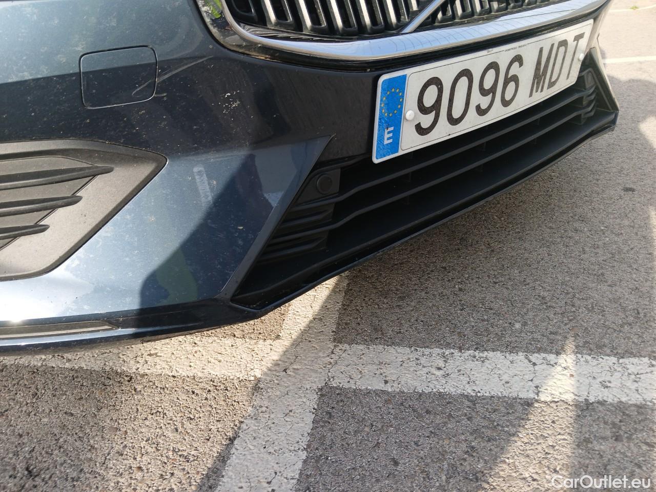  Volvo  V60 VOLVO  / 2018 / 5P / familiar 2.0 B4 (D) Core Auto #8