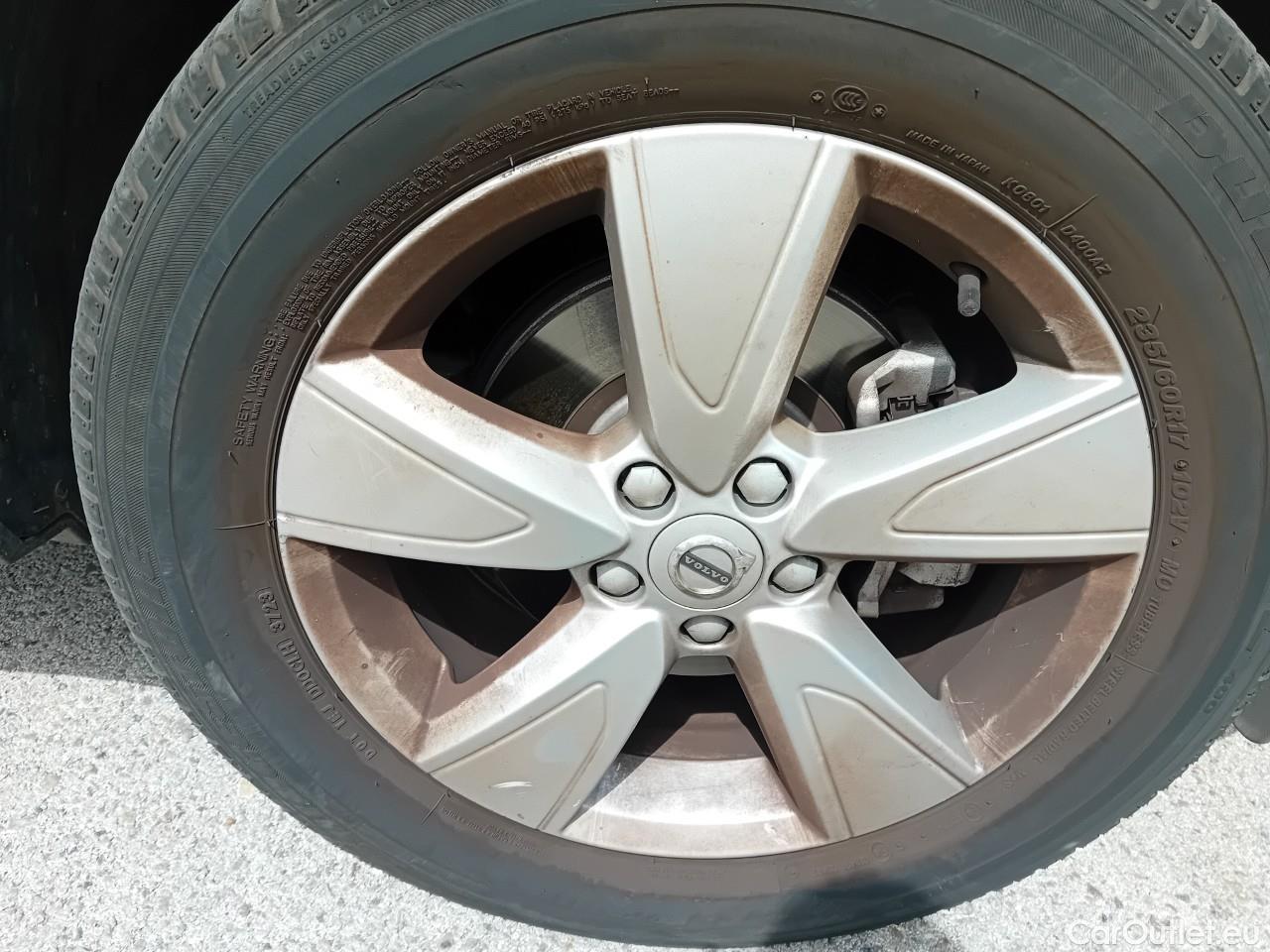  Volvo  XC 40 XC40 Momentum Core 2WD 1.5 130CV MT6 E6d #47