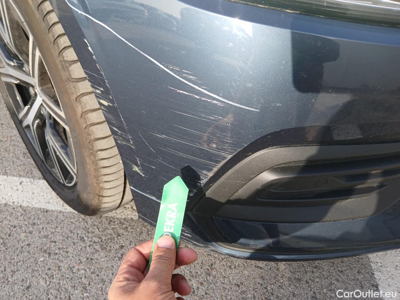  Volvo  V60 VOLVO  / 2018 / 5P / familiar 2.0 B4 (D) Core Auto #6