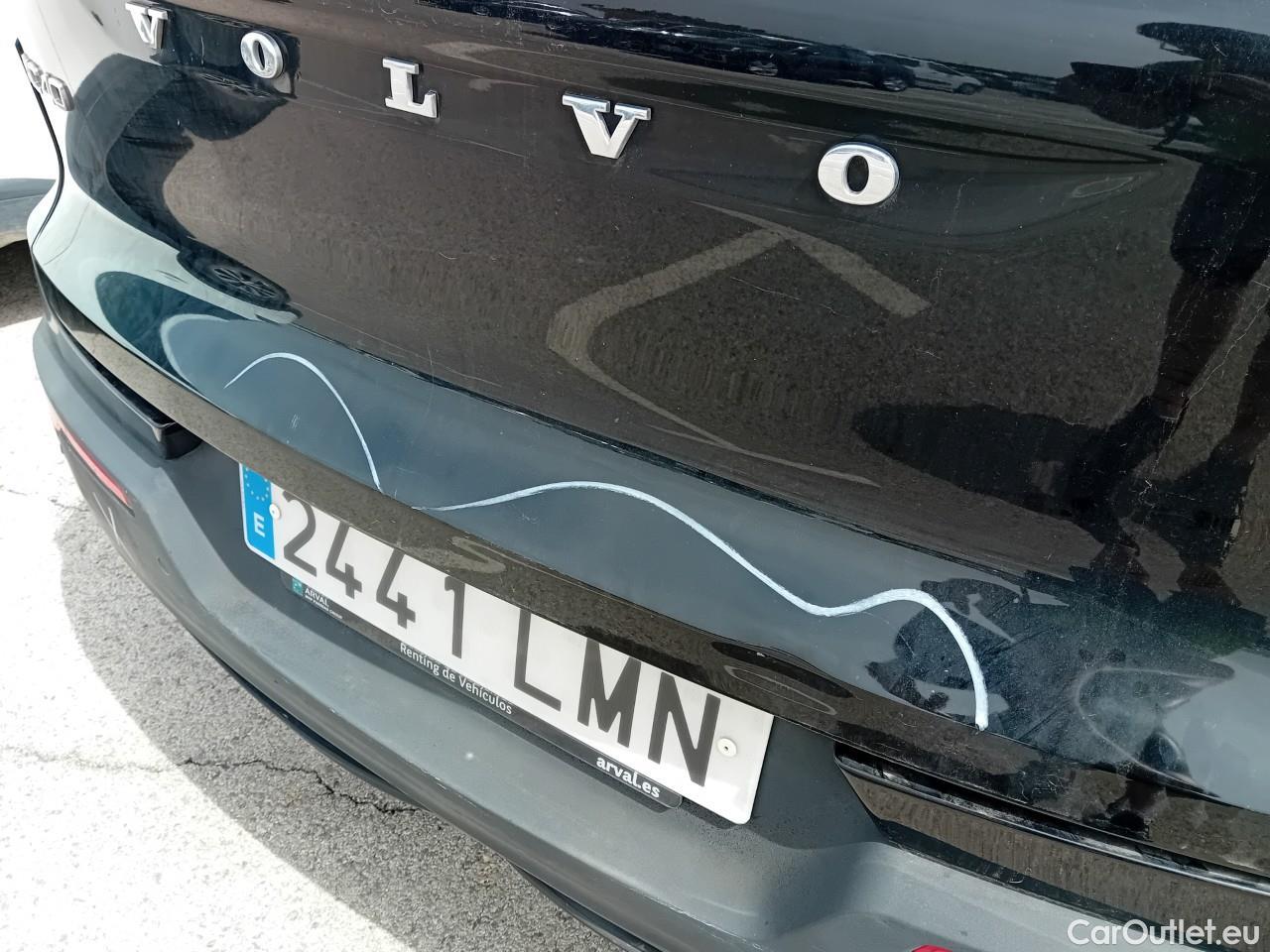  Volvo  XC 40 XC40 Momentum Core 2WD 1.5 130CV MT6 E6d #34