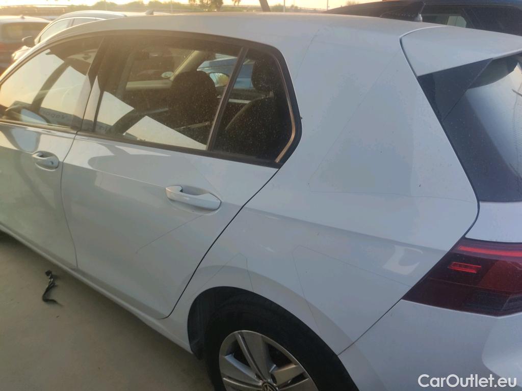  Volkswagen  Golf  VIII Berlina 2.0 TDI 115CV MT6 E6d #7