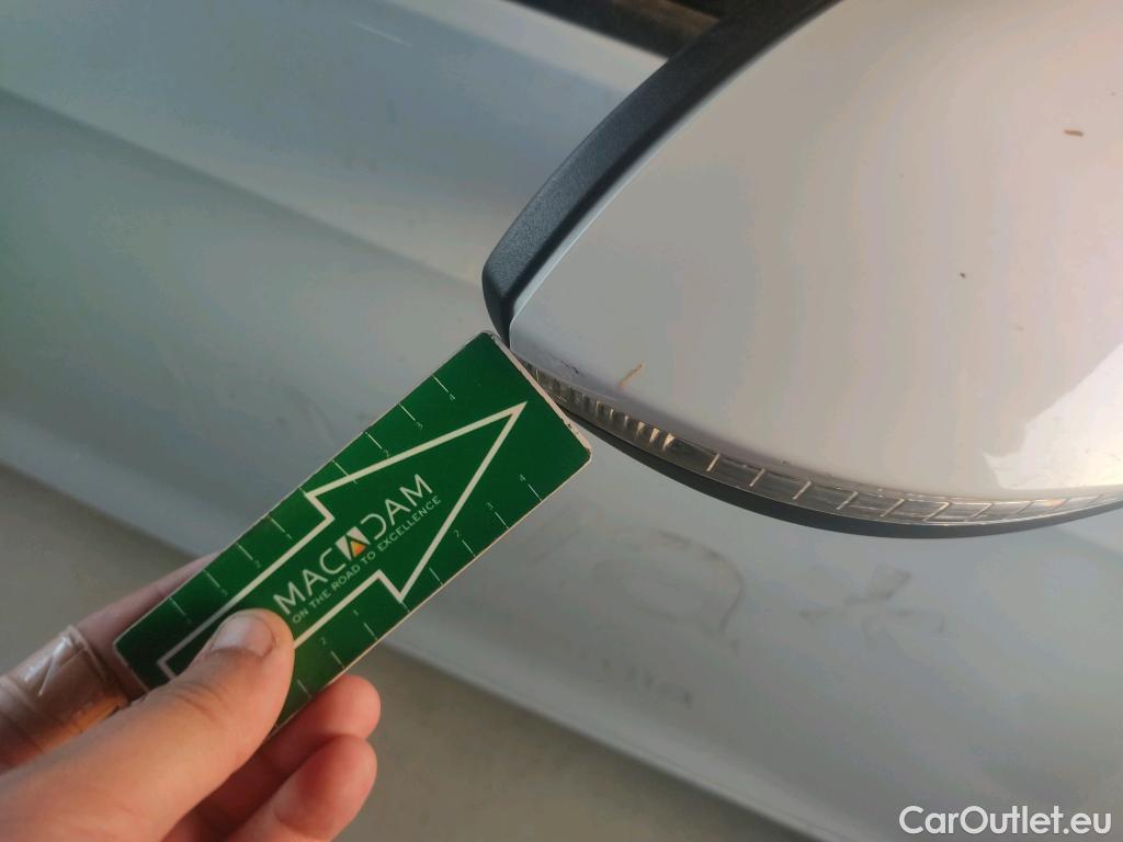  Volkswagen  Golf  VIII Berlina 2.0 TDI 115CV MT6 E6d #26