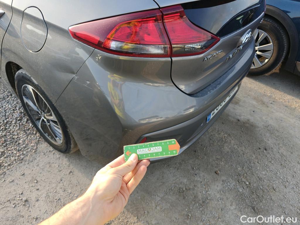  Hyundai   Ioniq HYUNDAI / 2019 / 5P / berlina con portón 1.6 GDI PHEV Klass DCT #27