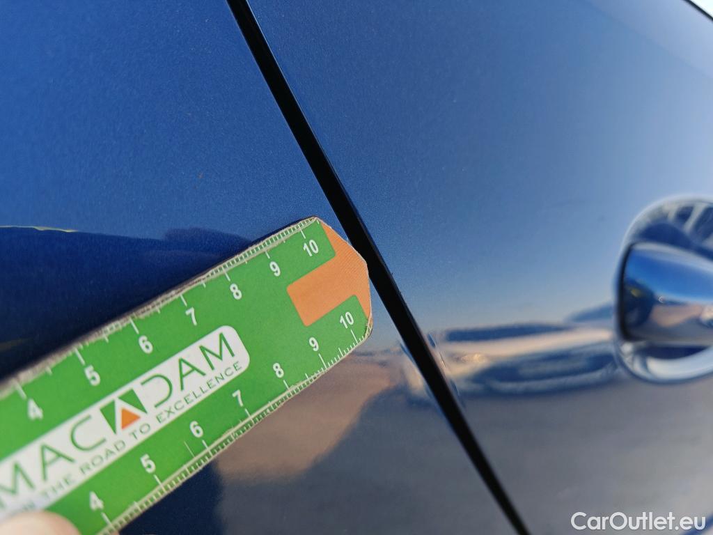  Mercedes  C-Klasse Clase C C 220 d (206.016)AMG AMG Line 220CV AT9 E6d #28