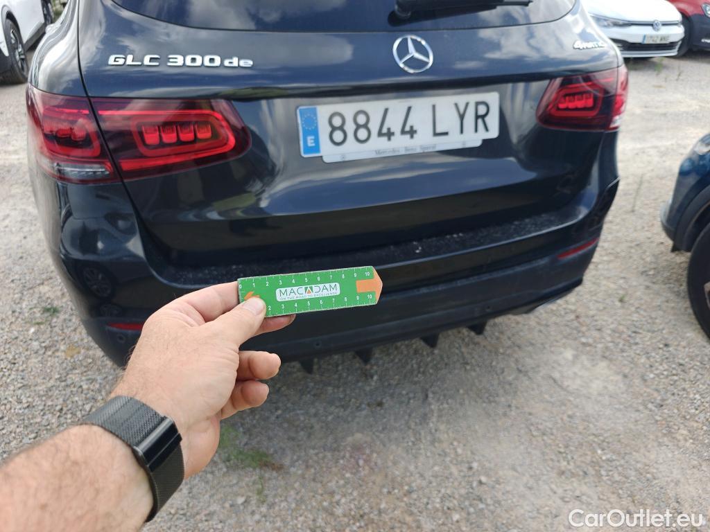  Mercedes  G-Klasee Clase GLC GLC 300 de 4Matic (253.911)AMG 2.0 AMG Line 305CV AT9 E6d #26