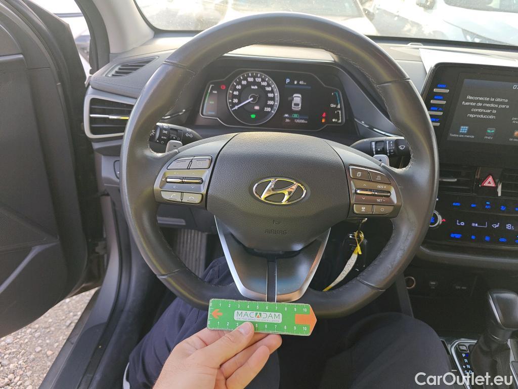  Hyundai   Ioniq HYUNDAI / 2019 / 5P / berlina con portón 1.6 GDI PHEV Klass DCT #20