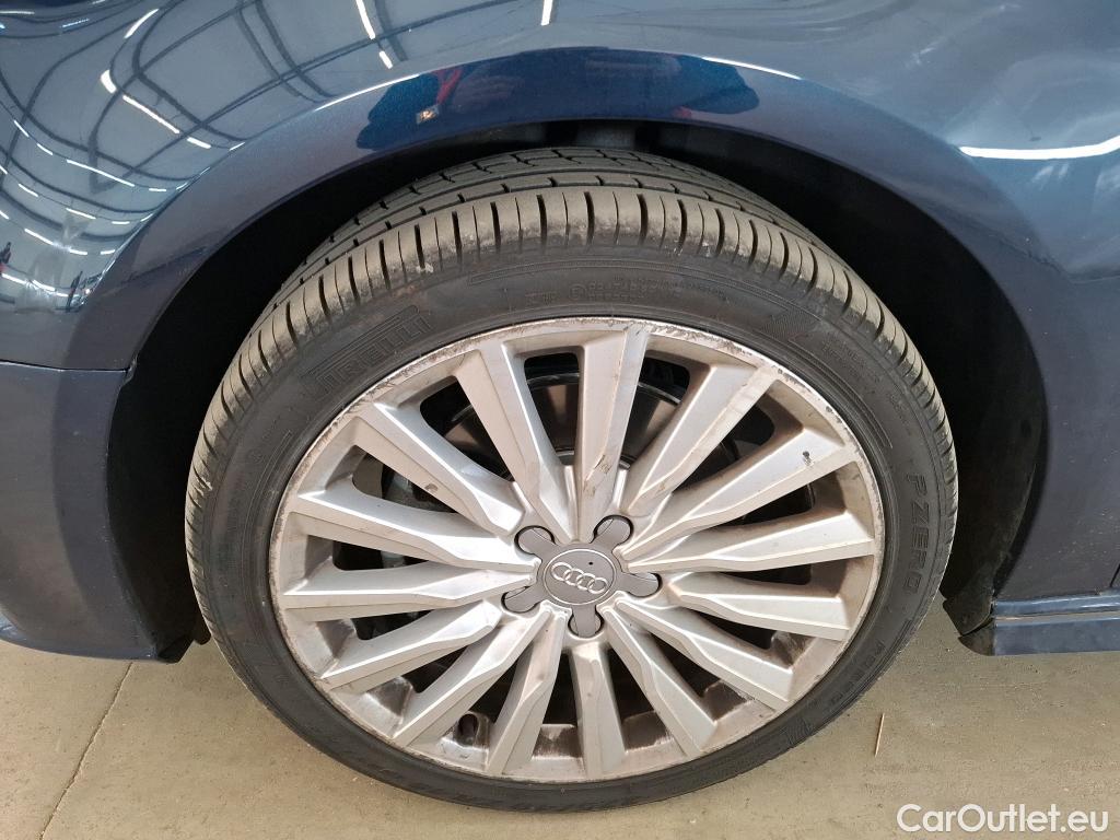  Audi  A3  Sportback E-TRON Design Luxe 1.4 TFSI 205CV E6 #17