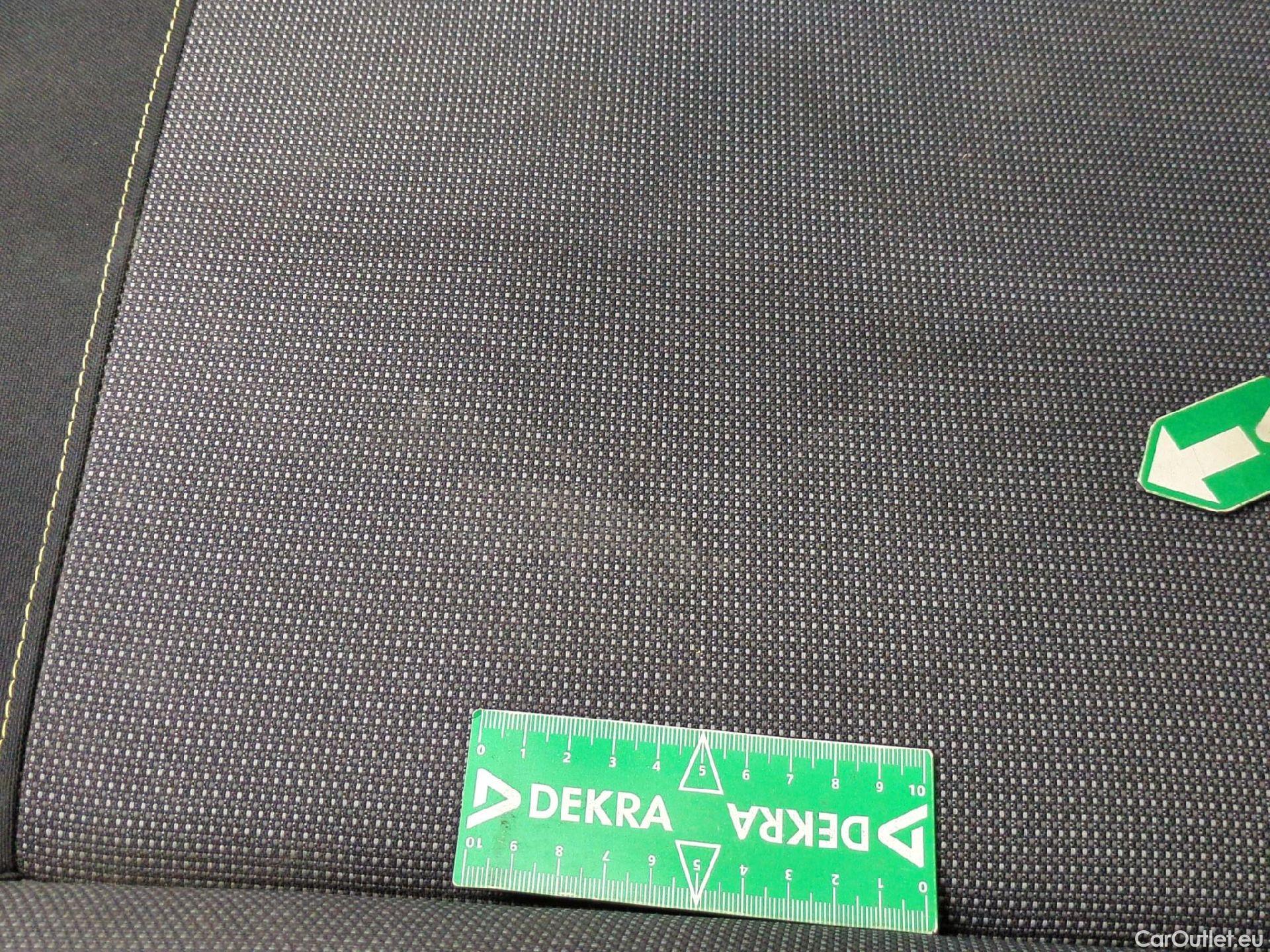  Citroen  C3  Shine 1.2 PureTech 110CV BVM6 E6d #17