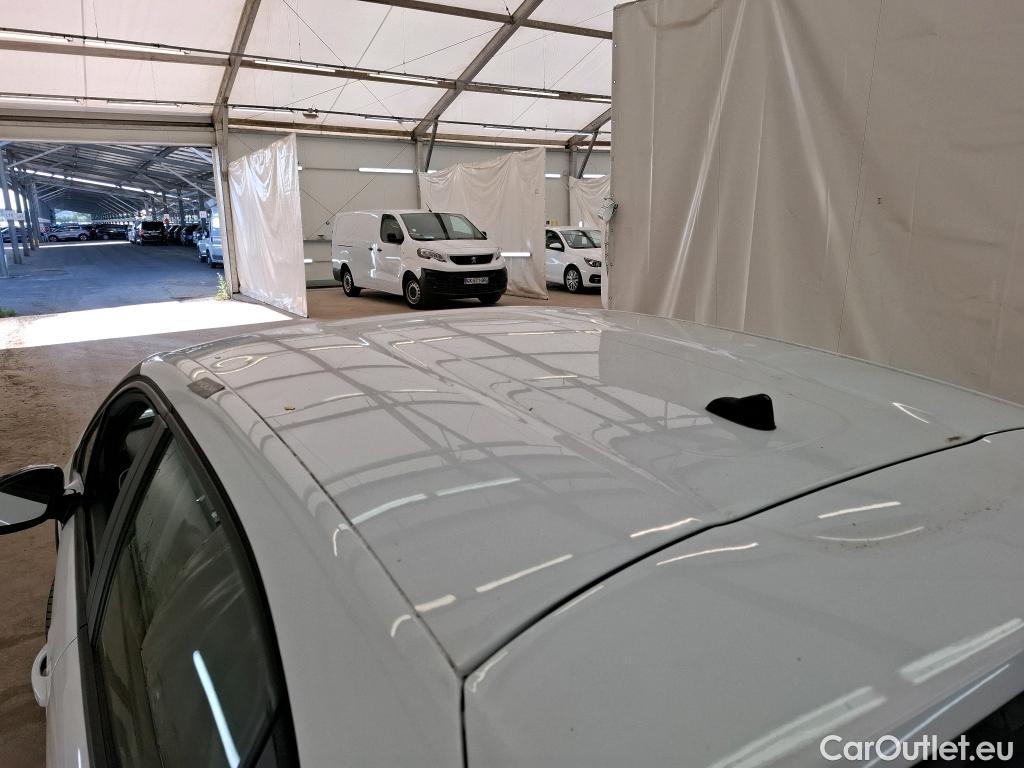  Citroen  C3  Feel Business 1.2 PureTech 80CV BVM5 E6d #1
