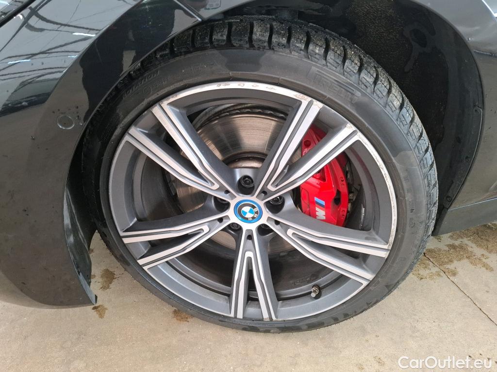  Bmw  Serie 3 Série 3 Berline 330 e xDrive M Sport 2.0 250CV BVA8 E6d #52