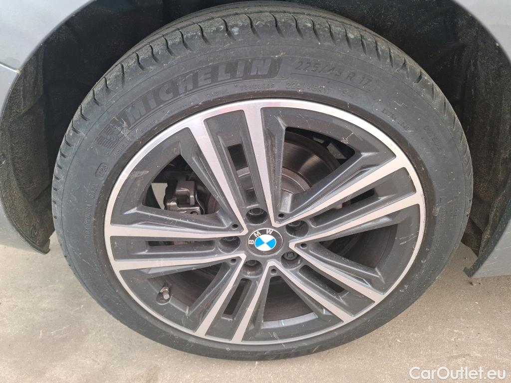  Bmw  Serie 1 BMW Série 1 / 2019 / 5P / Berline 116i DKG7 Business Design #7