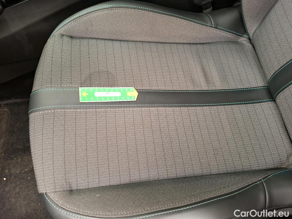  Peugeot  2008  Allure Pack 1.5 HDi 130CV BVA8 E6d #6