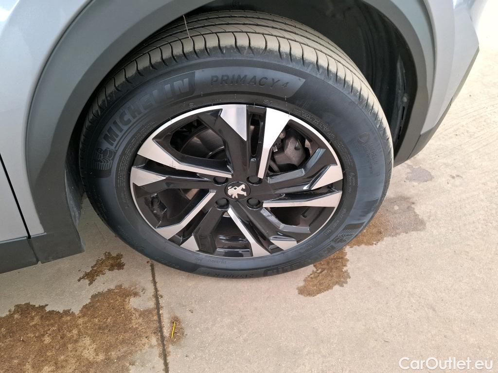  Peugeot  2008  Allure Pack 1.5 HDi 130CV BVA8 E6d #10