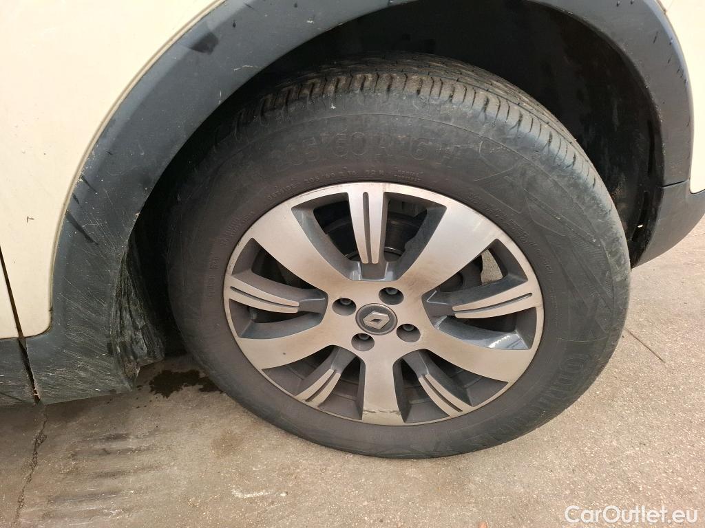  Renault  Captur  Business 0.9 TCe 90CV BVM5 E6 #19