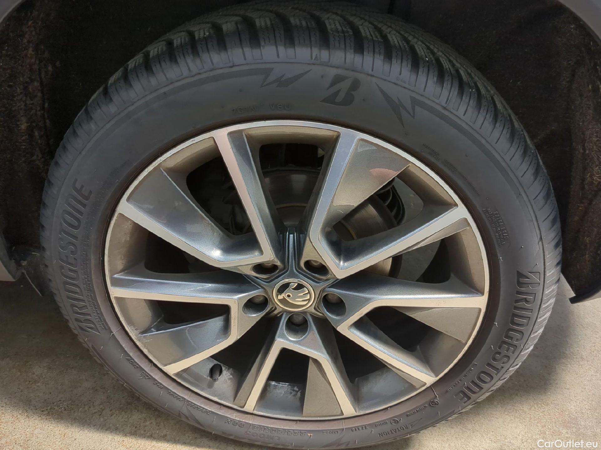  Skoda  Karoq  Scout 4x4 2.0 TDI 150CV BVA7 E6dT #8