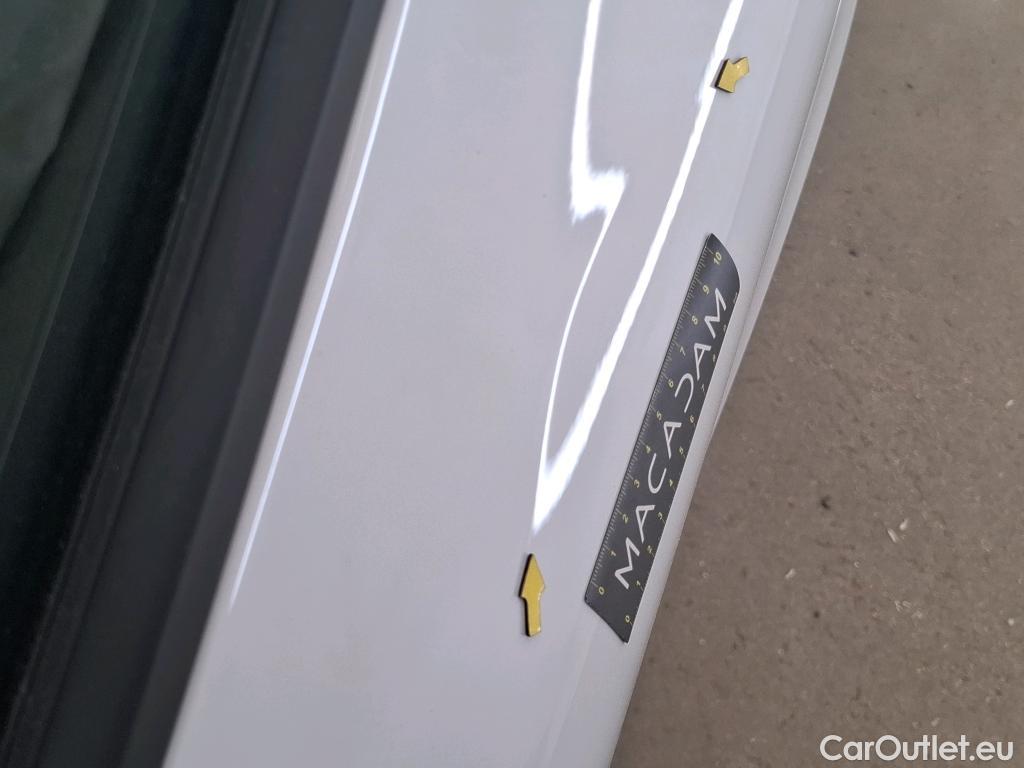  Renault  Clio  / 2019 / 5P / Berline Business TCe 90 X-Tronic #2