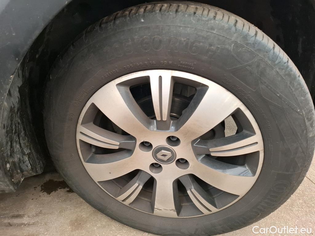  Renault  Captur  Business 0.9 TCe 90CV BVM5 E6 #20