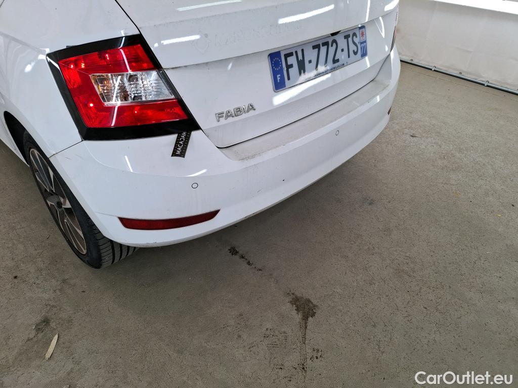  Skoda  Fabia SKODA  / 2014 / 5P / Berline 1.0 TSI 95 Drive 125 ans #21