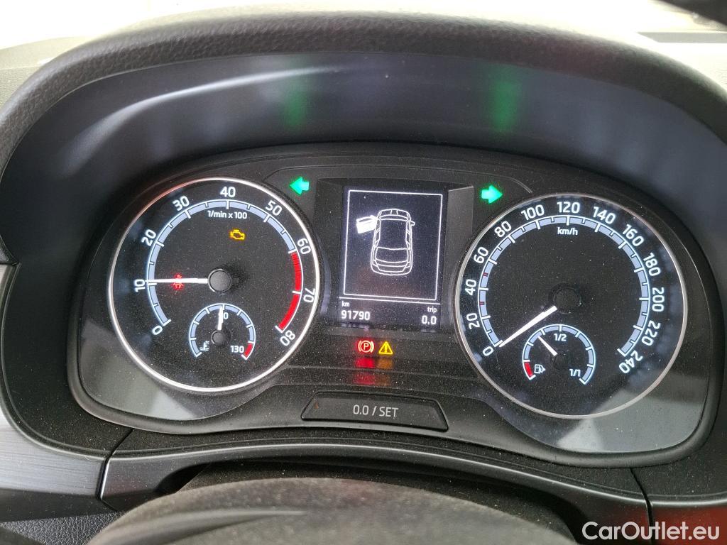  Skoda  Fabia SKODA  / 2014 / 5P / Berline 1.0 TSI 95 Drive 125 ans #45
