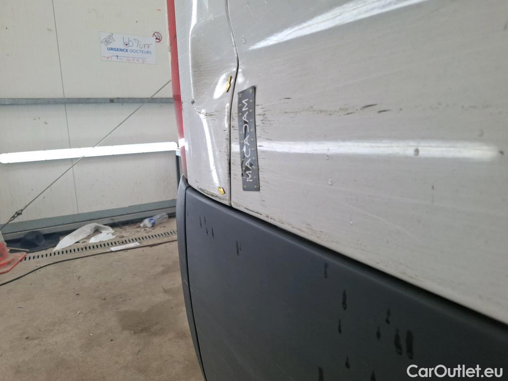  Fiat  Ducato FIAT  / 2014 / 4P / Fourgon tôlé 3.0 M H2 2.3 Multijet 120 Pack #102