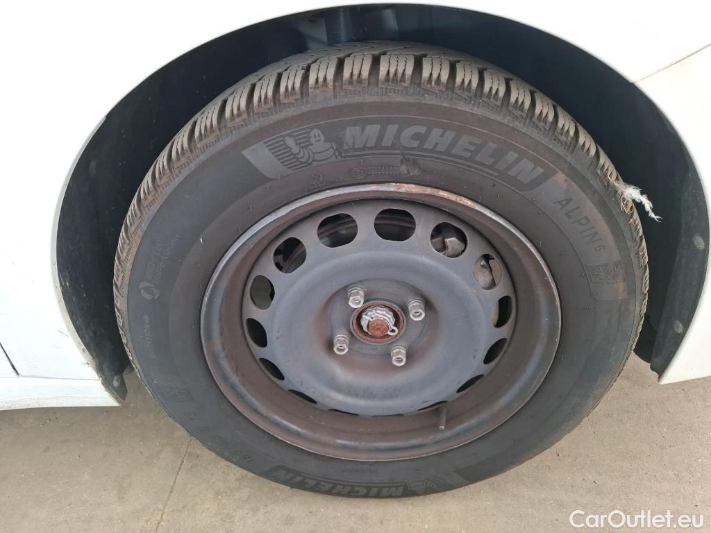  Peugeot  208  Premium 1.5 HDi 100CV BVM6 E6d #23