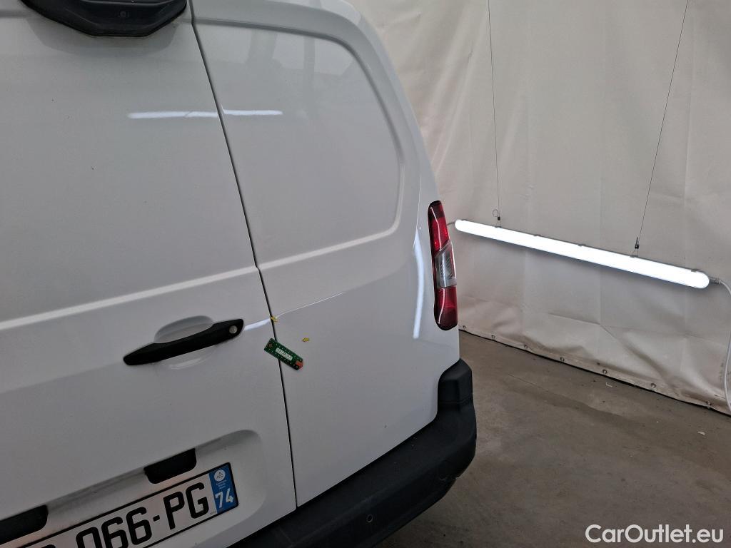  Citroen  Berlingo CITROEN  VU 4p Fourgonnette M 1000kg BHDi 100 SandS BVM Driv #1