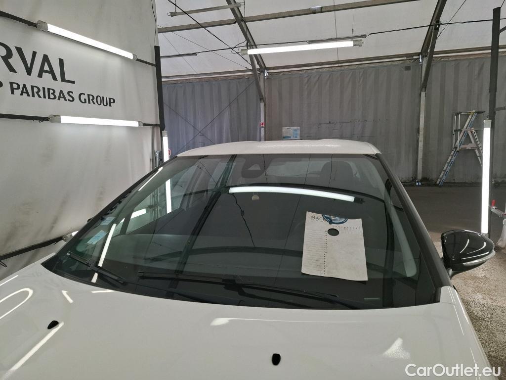  Citroen  C3  Société Feel Business R 1.5 BlueHDI 100CV BVM5 E6dT #1