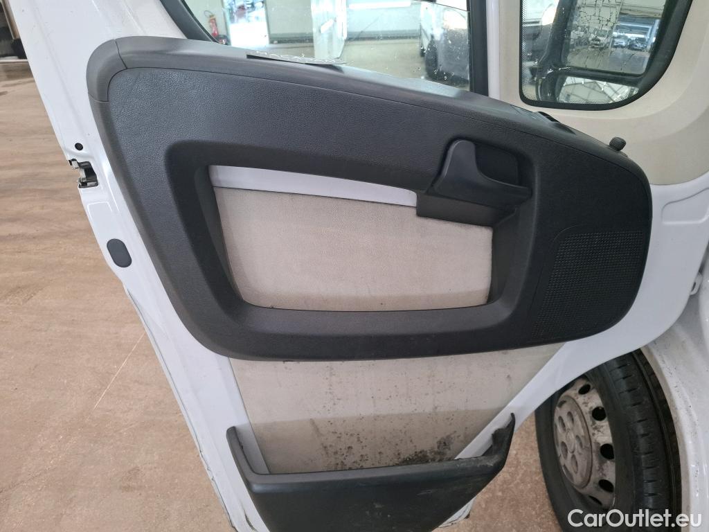 Fiat  Ducato FIAT  / 2014 / 4P / Fourgon tôlé 3.0 M H2 2.3 Multijet 120 Pack #116
