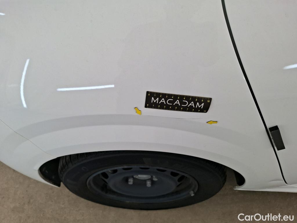  Peugeot  208  Premium 1.5 HDi 100CV BVM6 E6d #2
