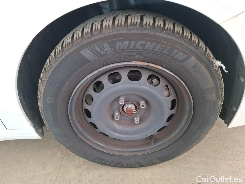  Peugeot  208  Premium 1.5 HDi 100CV BVM6 E6d #32