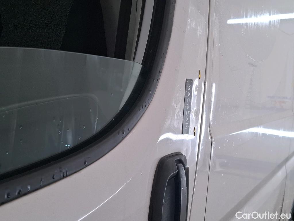  Fiat  Ducato FIAT  / 2014 / 4P / Fourgon tôlé 3.0 M H2 2.3 Multijet 120 Pack #72