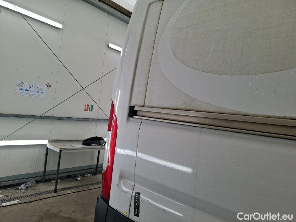  Fiat  Ducato FIAT  / 2014 / 4P / Fourgon tôlé 3.0 M H2 2.3 Multijet 120 Pack #101
