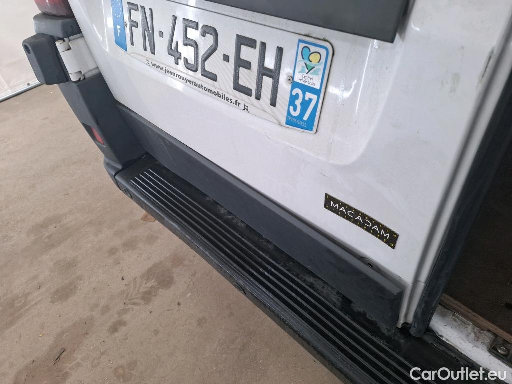  Fiat  Ducato FIAT  / 2014 / 4P / Fourgon tôlé 3.0 M H2 2.3 Multijet 120 Pack #129
