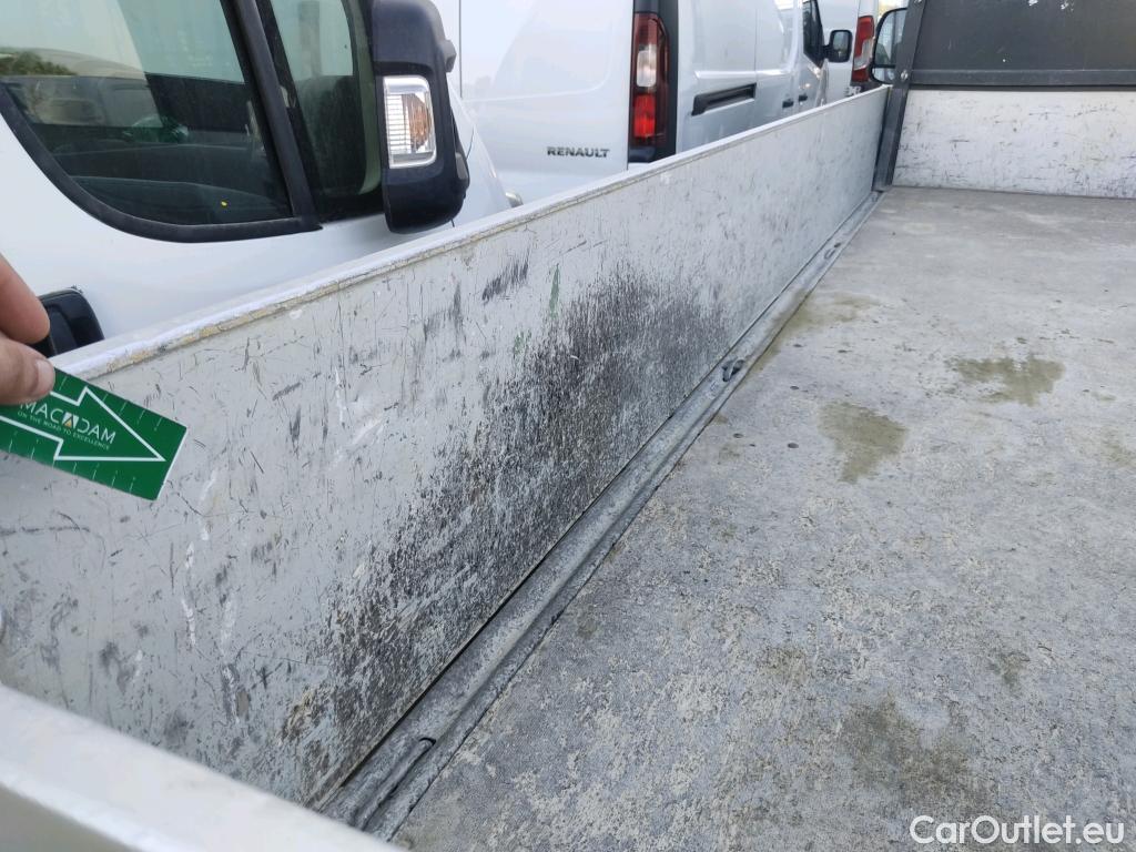  Peugeot  Boxer  Camión 335 L3 BlueHDi 140 Stop&Start 2.2 HDi #13