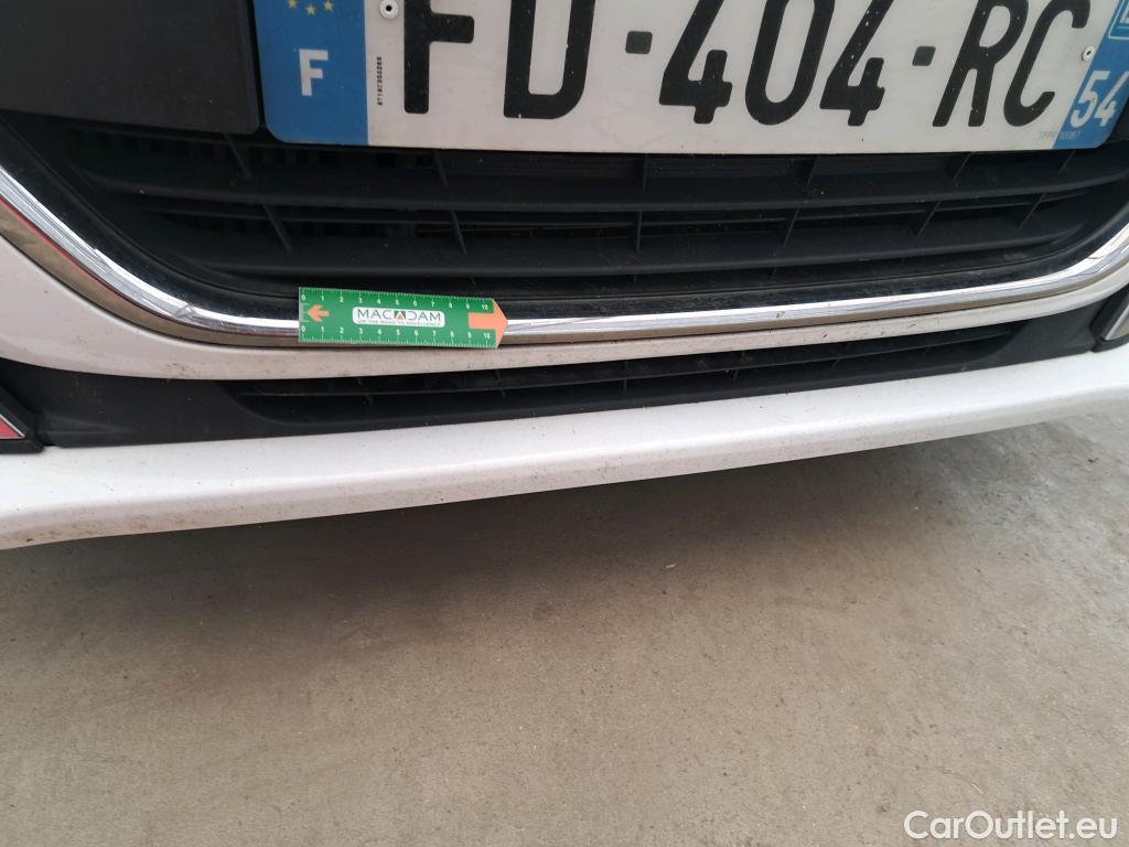  Peugeot  208  Affaire Premium Pack 1.5 HDi 100CV BVM6 E6dT #8