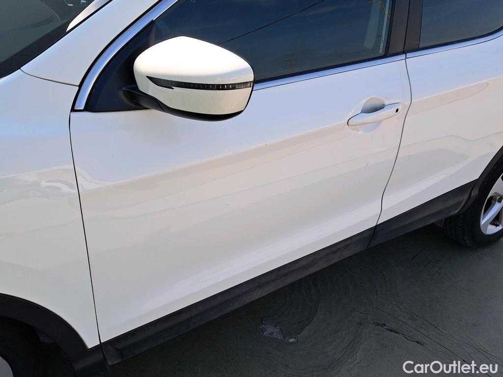  Nissan  Qashqai NISSAN  / 2017 / 5P / todoterreno DIG-T 103 kW (140 CV) E6D ACENTA (AC) #27