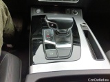  Audi  Q5 Audi  Business Edition S line 40 TDI quattro 5d #27